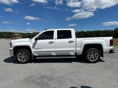 Used 2017 GMC Sierra 1500 SLT w/ SLT Premium Package AWD/4WD image 8