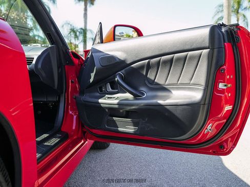 Used 2004 Honda S2000 image 35