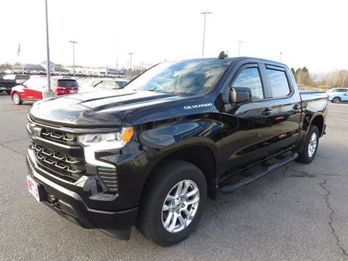 Used 2022 Chevrolet Silverado 1500 RST w/ Convenience Package II image 7