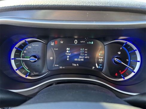 New 2026 Chrysler Pacifica Select image 24