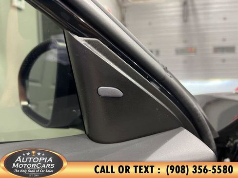 Used 2023 Nissan Altima 2.5 SR AWD/4WD image 32