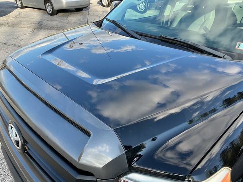 Used 2014 Toyota Tundra SR image 11