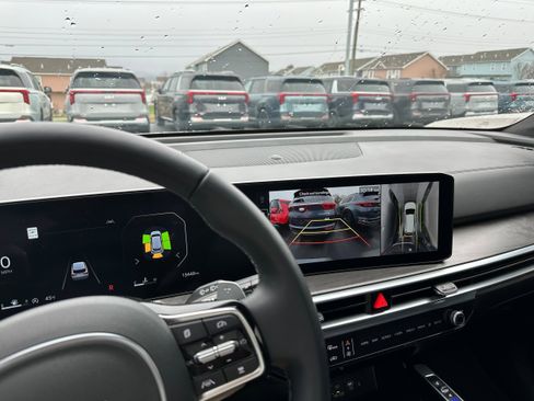 Used 2025 Kia Sorento SX Prestige image 47