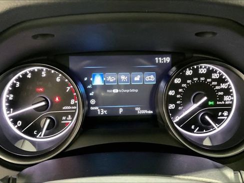 Used 2024 Toyota Camry SE image 13