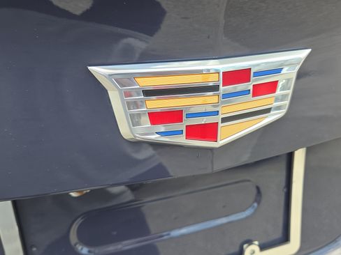 Used 2024 Cadillac XT4 Luxury FWD image 35