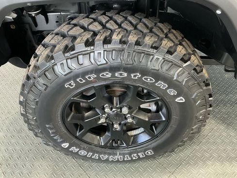 Used 2022 Jeep Wrangler Unlimited Sport image 42