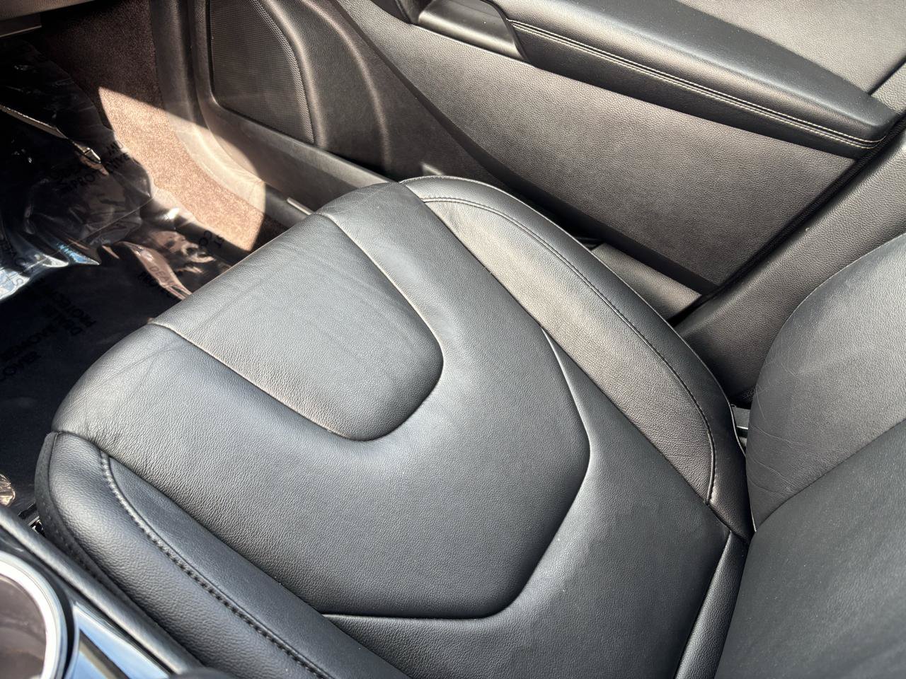 Used 2016 Ford Edge Titanium AWD/4WD image 32