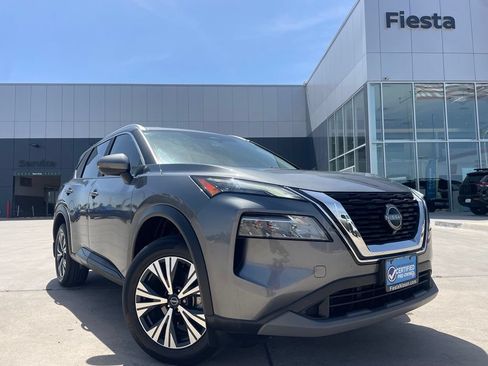 Certified 2023 Nissan Rogue SV w/ SV Premium Package FWD image 1