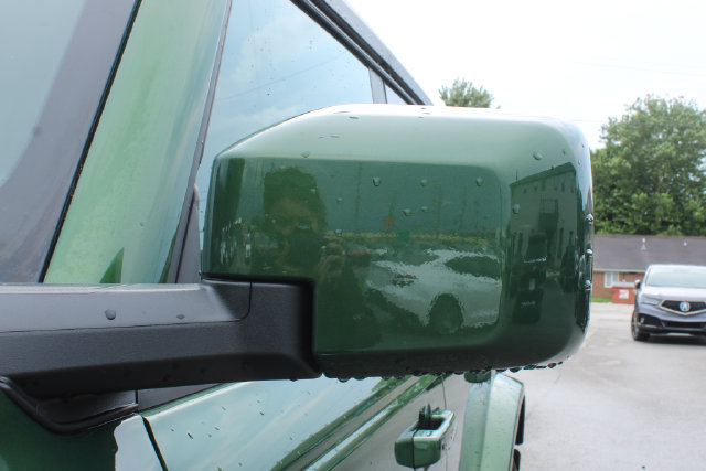 Used 2025 Ford Bronco Outer Banks AWD/4WD image 7