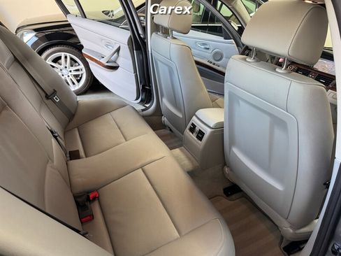 Used 2011 BMW 328i Sedan RWD image 22