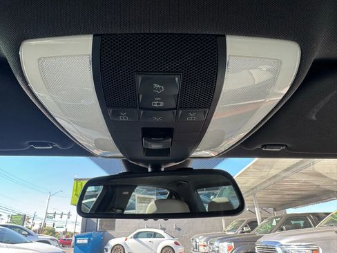 Used 2012 Mercedes-Benz C 250 Sedan image 28