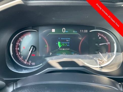 Used 2025 Toyota RAV4 XLE FWD image 10