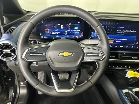 Used 2024 Chevrolet Equinox EV LT image 14