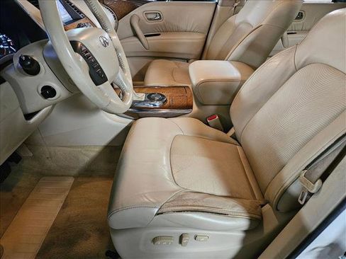 Used 2012 INFINITI QX56 2WD w/ Theater Pkg image 17