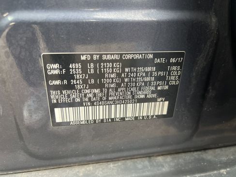 Used 2017 Subaru Outback 2.5i Limited image 25