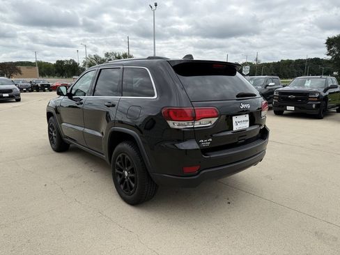 Used 2021 Jeep Grand Cherokee Laredo X image 30