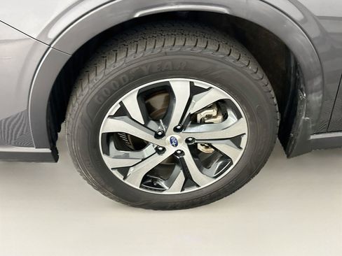 Used 2020 Subaru Outback Touring XT AWD/4WD image 11