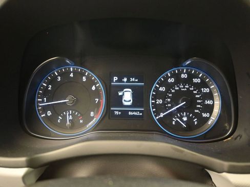 Used 2018 Hyundai Kona SE image 11