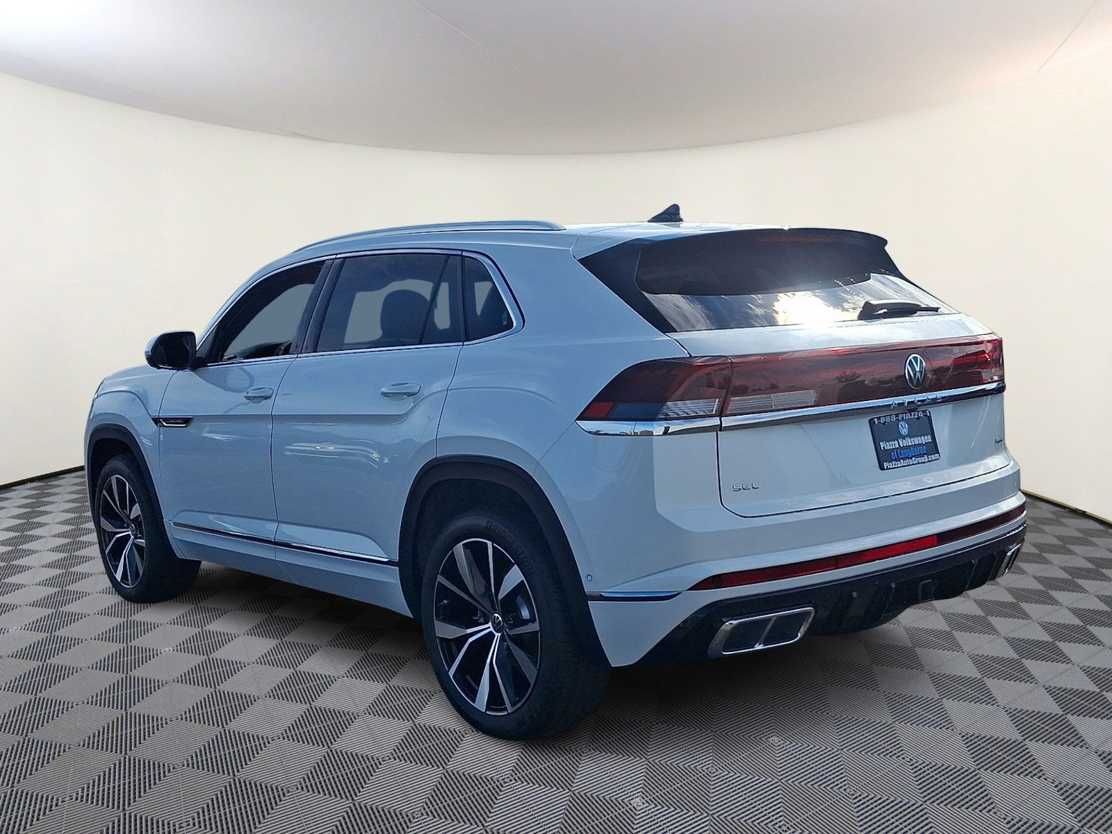 New 2026 Volkswagen Atlas Cross Sport SEL Premium R-Line AWD/4WD image 3