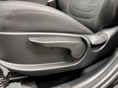 Used 2024 Hyundai Santa Cruz SE image 36