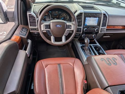 Used 2019 Ford F150 King Ranch w/ Equipment Group 601A Luxury AWD/4WD image 14