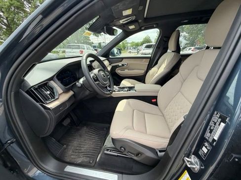 Used 2026 Volvo XC90 B6 Plus w/ Protection Package Premier AWD/4WD image 15