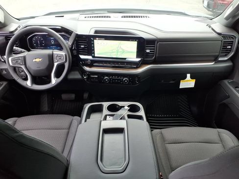 New 2026 Chevrolet Silverado 1500 LT AWD/4WD image 17