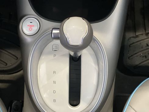 Used 2017 Kia Soul EV + w/ Paint Protection Film Package image 23