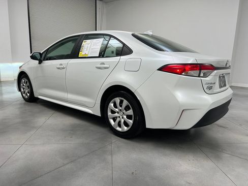 Used 2024 Toyota Corolla LE FWD image 6
