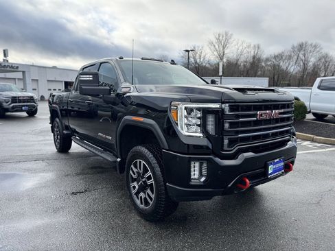 Used 2022 GMC Sierra 2500 AT4 w/ AT4 Premium Plus Package image 8