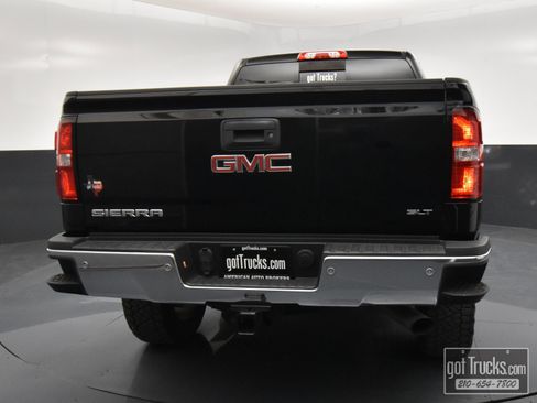 Used 2017 GMC Sierra 2500 SLT image 5