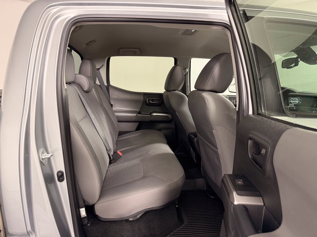 Certified 2023 Toyota Tacoma SR5 AWD/4WD image 18