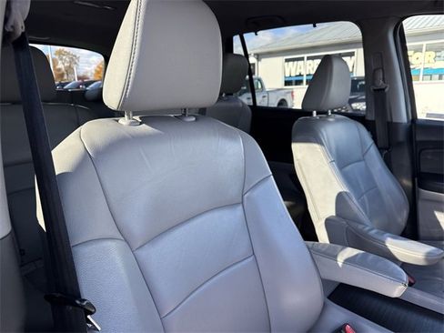Used 2019 Honda Pilot Touring image 26