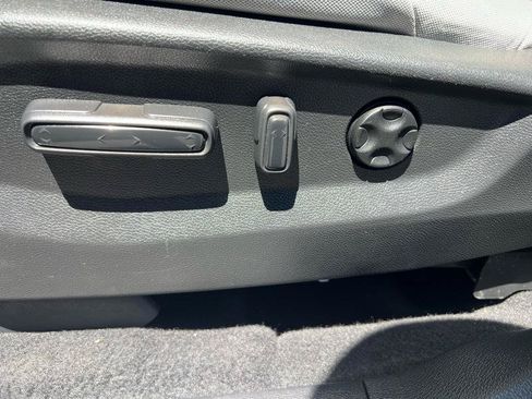 Used 2019 Honda CR-V EX image 24
