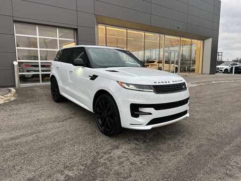 New 2026 Land Rover Range Rover Sport Dynamic SE image 3