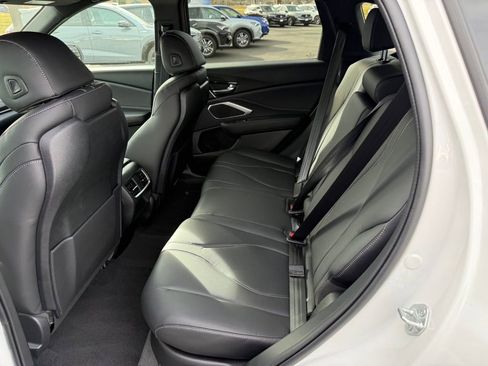 New 2026 Acura RDX SH-AWD image 14