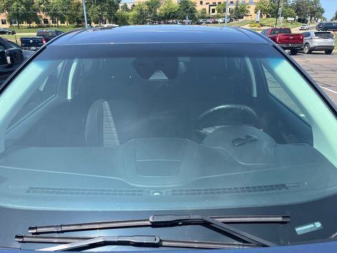 Used 2019 Ford Edge SE AWD/4WD image 8