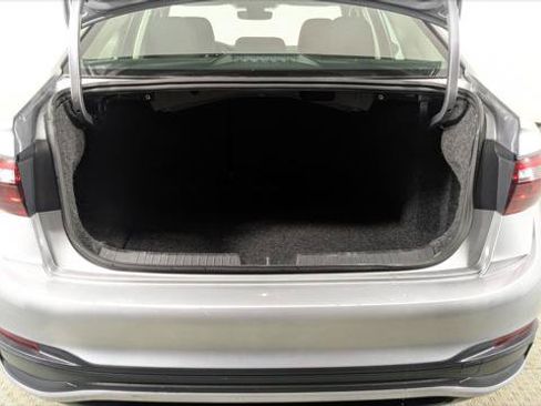 Used 2024 Volkswagen Jetta S FWD image 17