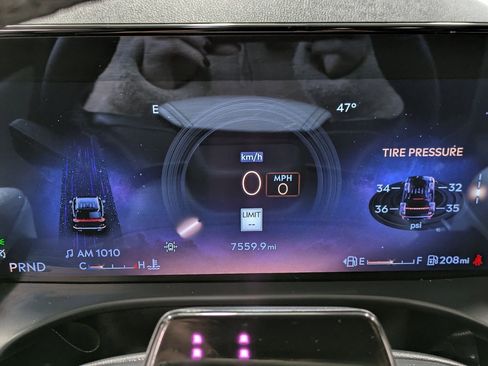 Used 2025 Lincoln Aviator Premiere image 14