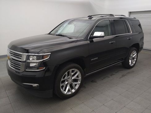 Used 2019 Chevrolet Tahoe Premier AWD/4WD image 2