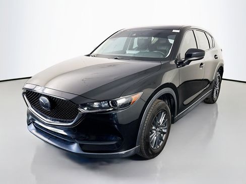 Used 2021 MAZDA CX-5 Touring FWD image 4