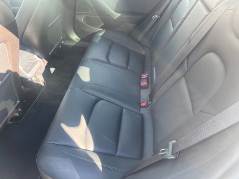 Used 2019 Tesla Model 3 Long Range image 10