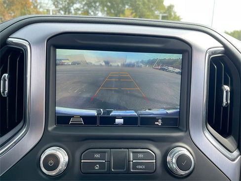Used 2020 GMC Sierra 1500 SLT image 14