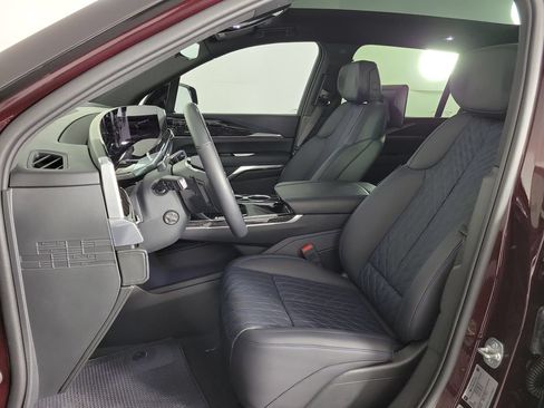 Used 2025 Cadillac Escalade IQ Sport 1 w/ Smart Trailering package AWD/4WD image 18