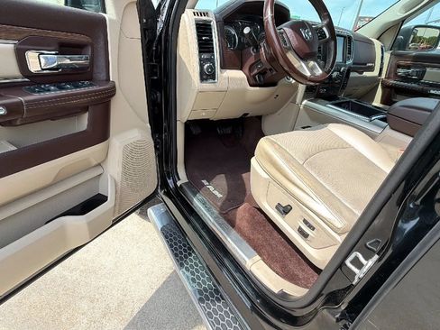 Used 2013 RAM 1500 Laramie w/ Convenience Group AWD/4WD image 89