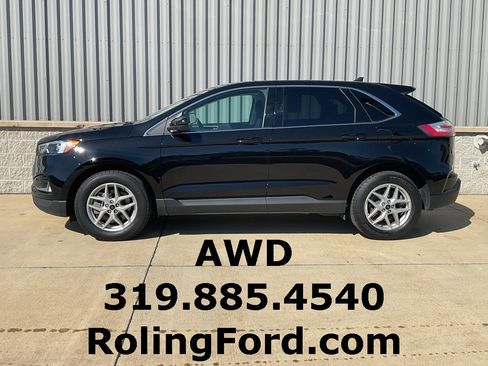 Used 2024 Ford Edge SEL w/ Convenience Package image 2