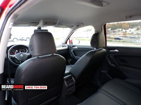Used 2019 Volkswagen Tiguan SE image 29