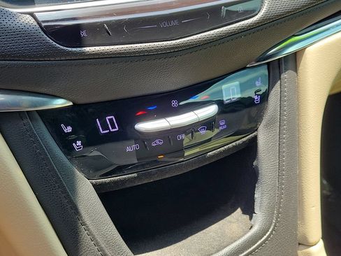 Used 2017 Cadillac XT5 Premium Luxury FWD image 28