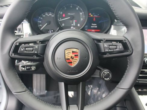 New 2026 Porsche Macan Turbo AWD/4WD image 18