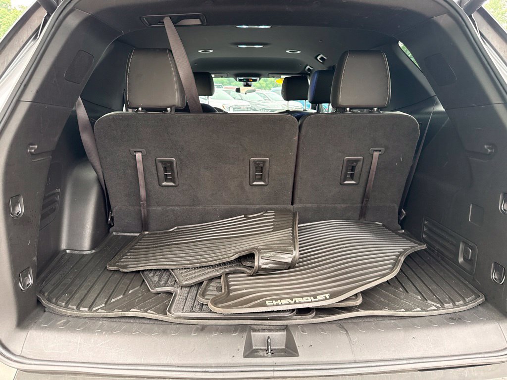 Used 2023 Chevrolet Traverse LT AWD/4WD image 14